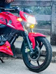 TVS Apache RTR 160 4V